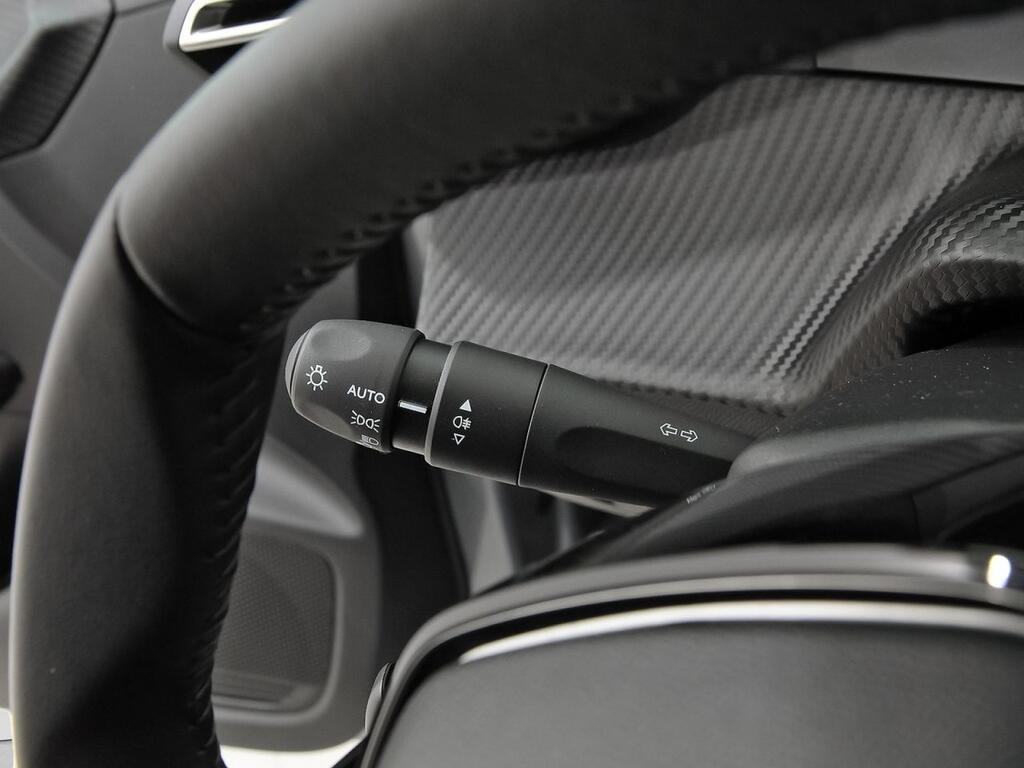 Peugeot 208 PureTech 55kW (75CV) Active Pack 15