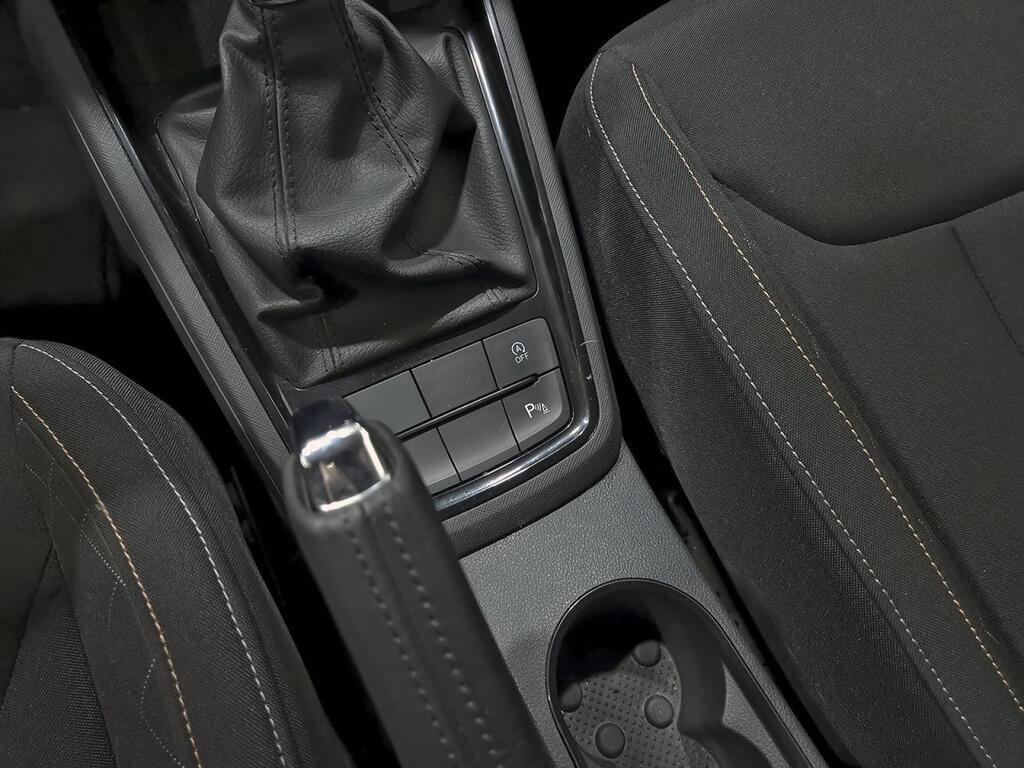 Skoda Kamiq 1.0 TSI 81kW (110CV) DSG Emotion 27