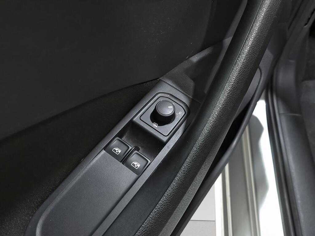 Skoda Kamiq 1.0 TSI 81kW (110CV) DSG Emotion 9