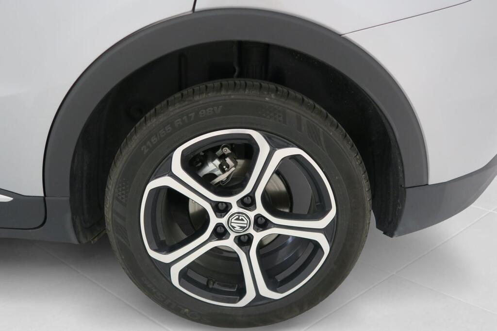 MG ZS COMFORT 1.5 HYBRID+ 197 CV 5P 23