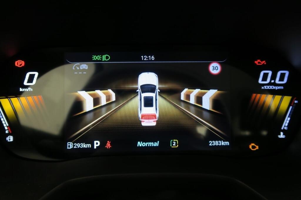 MG ZS COMFORT 1.5 HYBRID+ 197 CV 5P 8