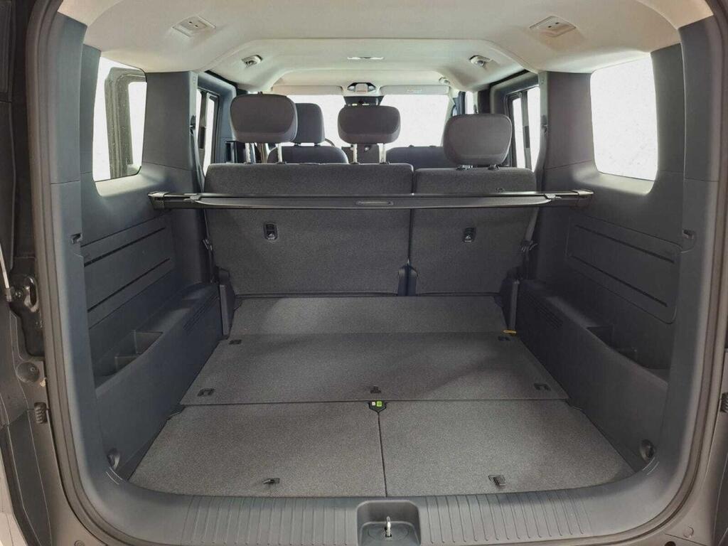 Kia PV5 Passenger PASSENGER L2H1 LR PLUS 9
