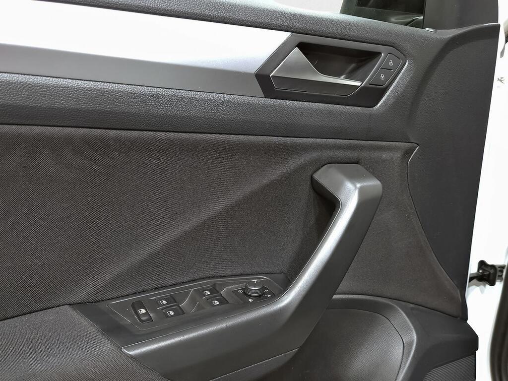 Volkswagen T-Roc Dark 1.0 TSI 81kW (110CV) 12