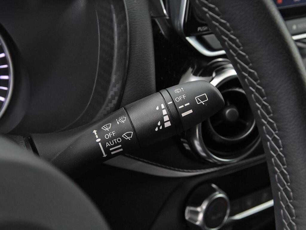 Nissan Juke 1.6 Hybrid 105kW(145CV) Première Edition 16