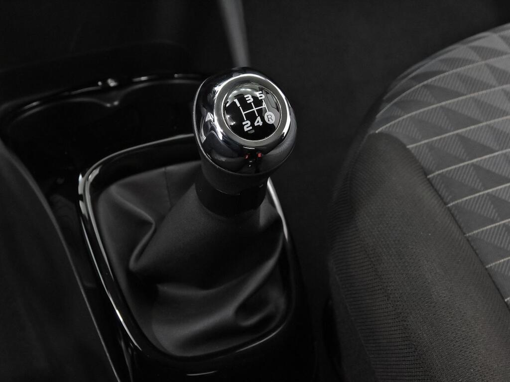 Peugeot 108 Allure VTi 52kW (72CV) 31