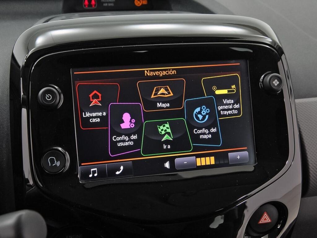 Peugeot 108 Allure VTi 52kW (72CV) 26