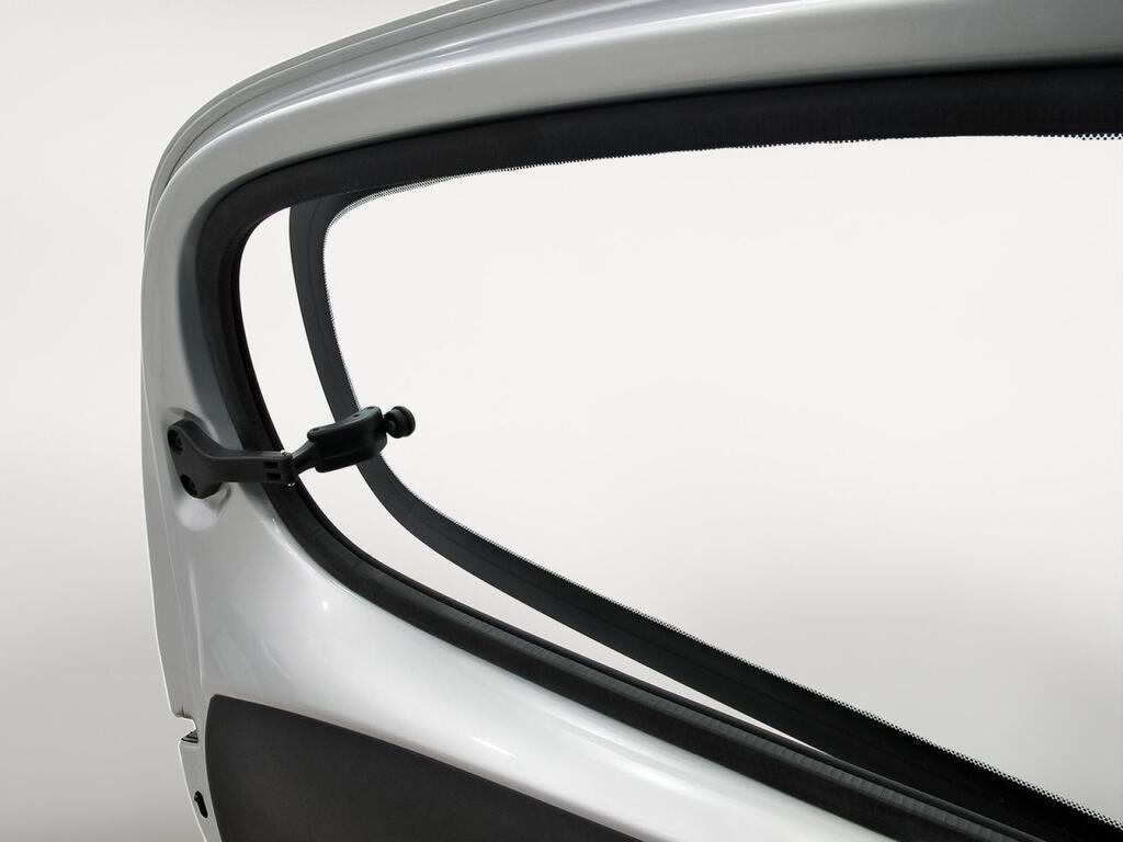 Peugeot 108 Allure VTi 52kW (72CV) 32