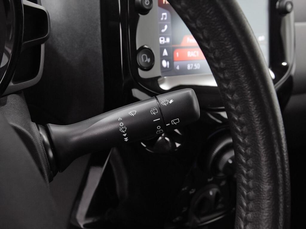 Peugeot 108 Allure VTi 52kW (72CV) 17