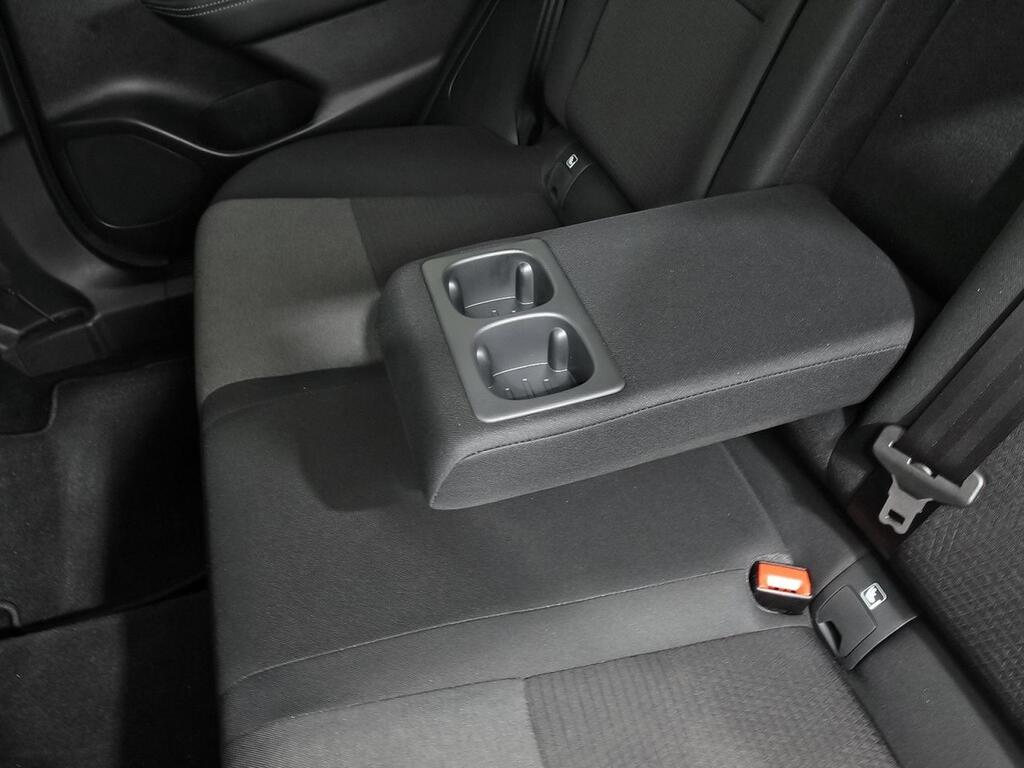 Nissan Qashqai DIG-T 103kW N-Connecta 28