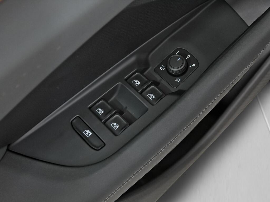 Cupra Terramar 1.5 TSI e-Hybrid 200kW (272 CV) VZ DSG 10