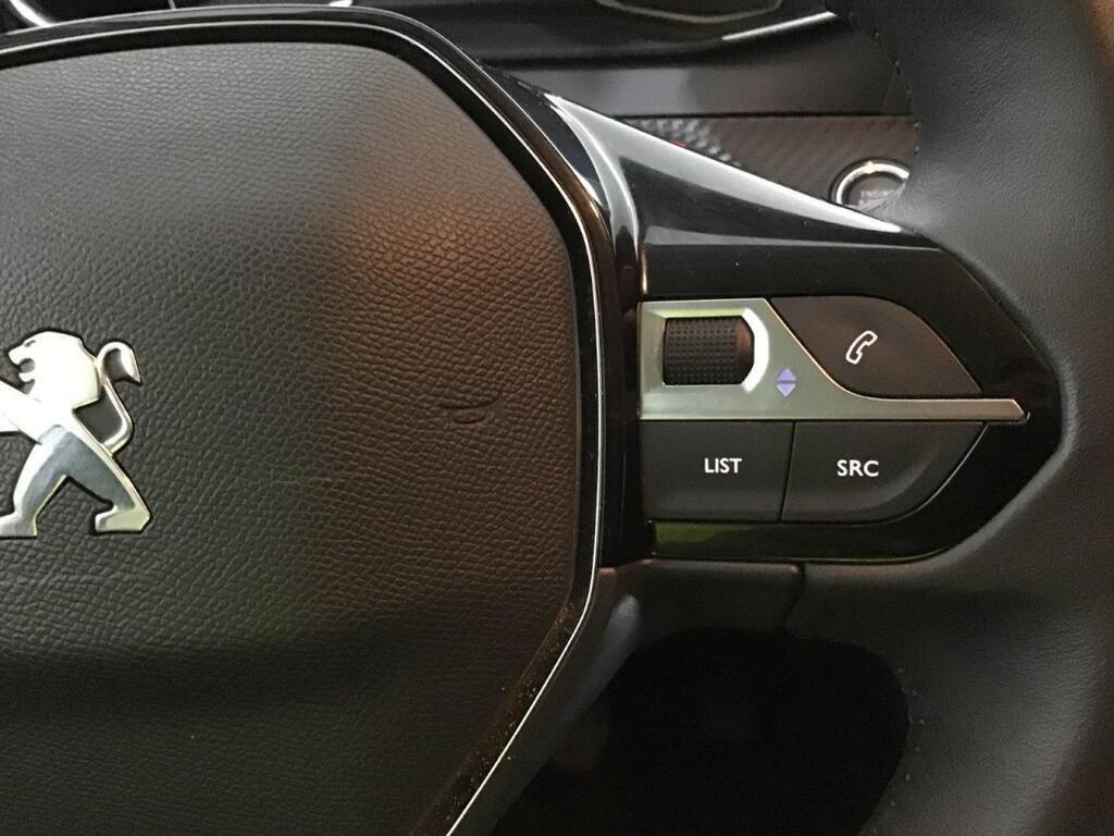 Peugeot 208 ALLURE 1.2 PURETECH 100 CV 5P 11