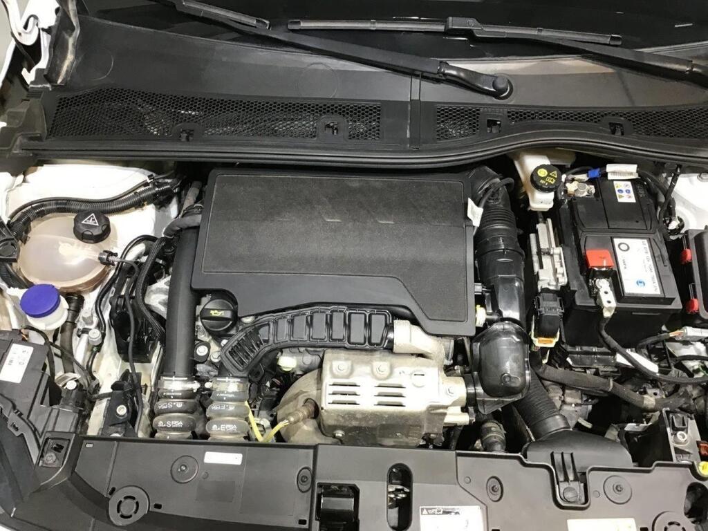 Peugeot 208 ALLURE 1.2 PURETECH 100 CV 5P 19