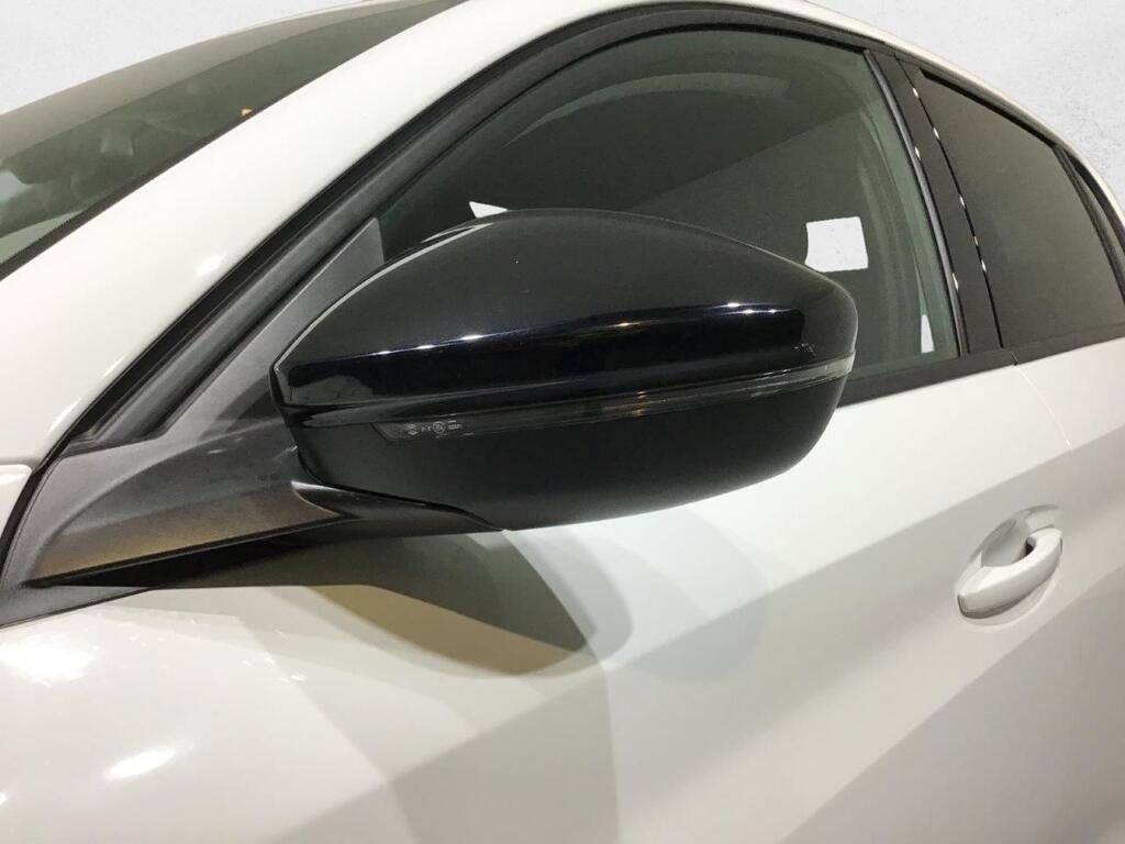 Peugeot 208 ALLURE 1.2 PURETECH 100 CV 5P 23