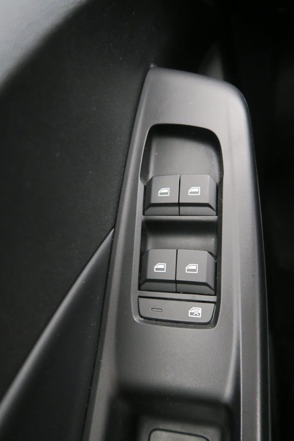 MG MG3 STANDARD 1.5 116 CV 5P 8