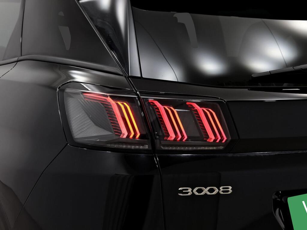 Peugeot 3008 1.2 PureTech 96KW S&S Allure Pack 33
