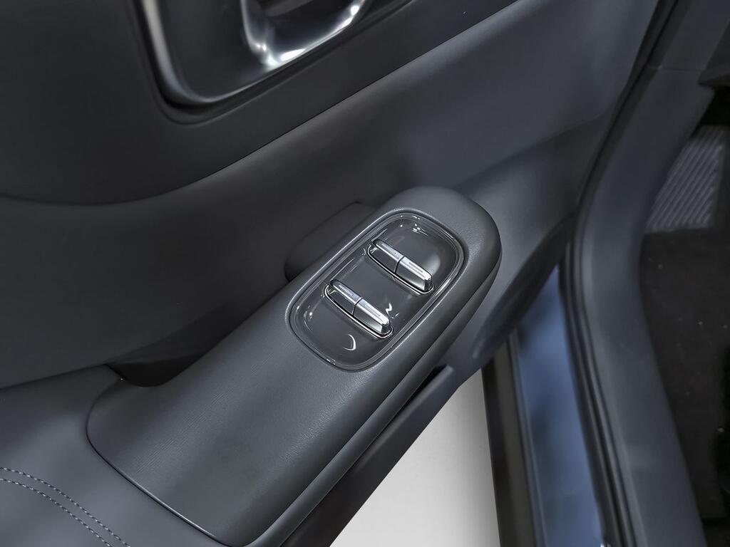 Leapmotor B10 B10 BEV 67.1kWh DesignProMax Auto 12