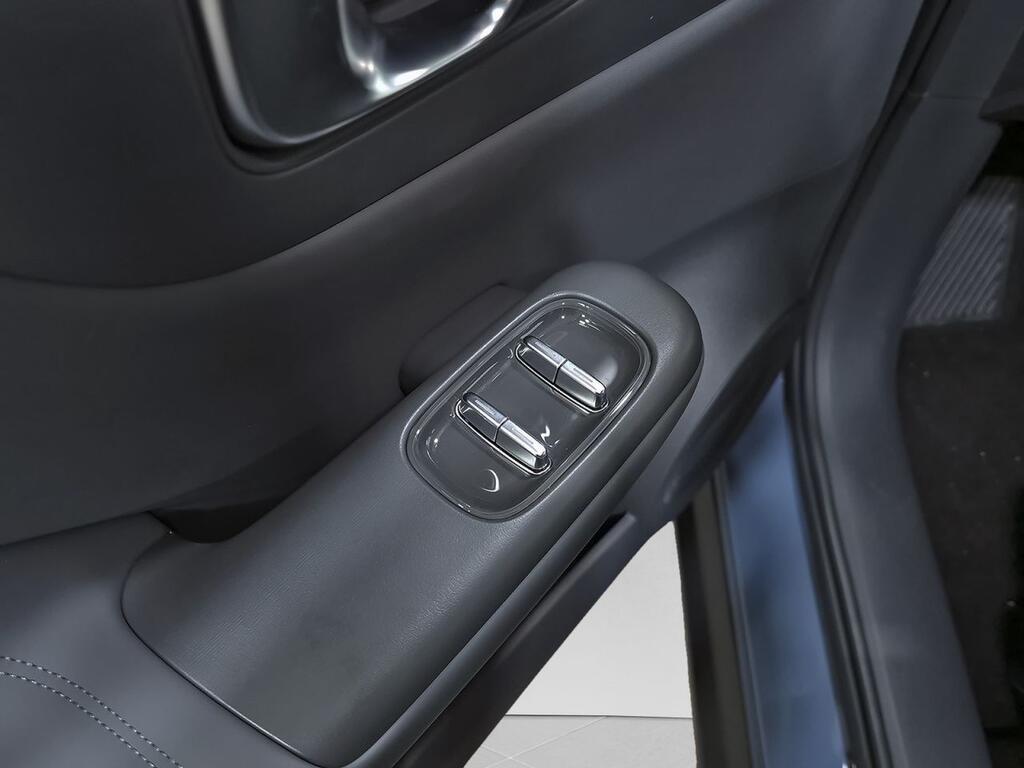 Leapmotor B10 B10 BEV 67.1kWh DesignProMax Auto 12