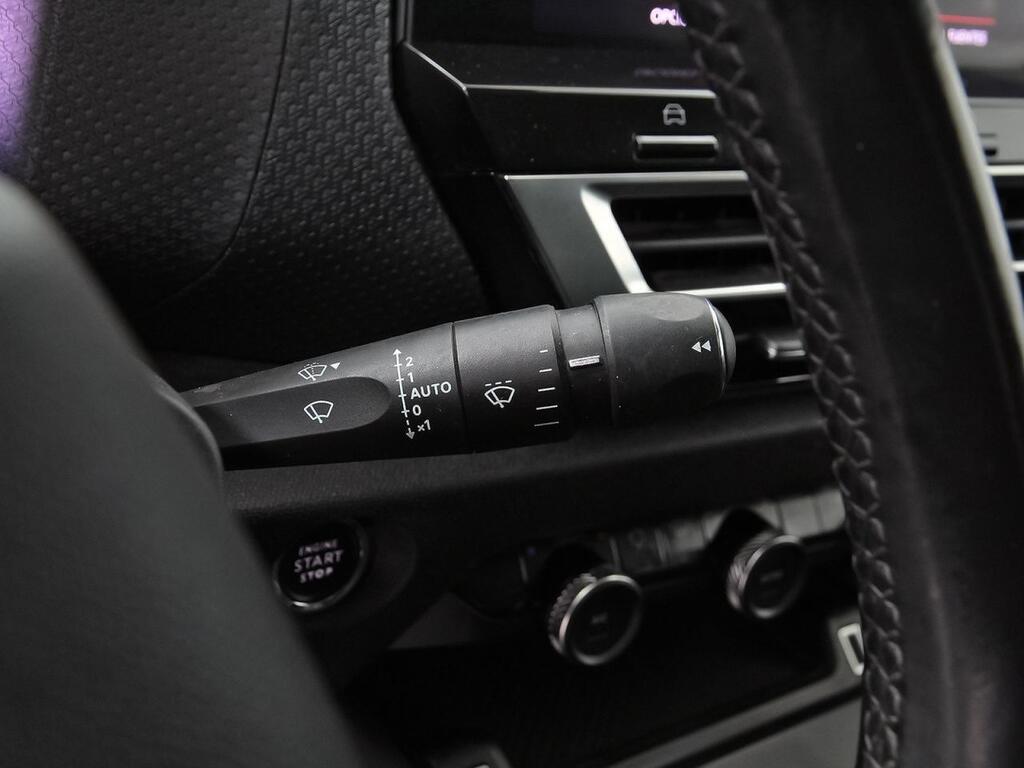 Citroën C4 PureTech 130 S&S 6v Shine 17