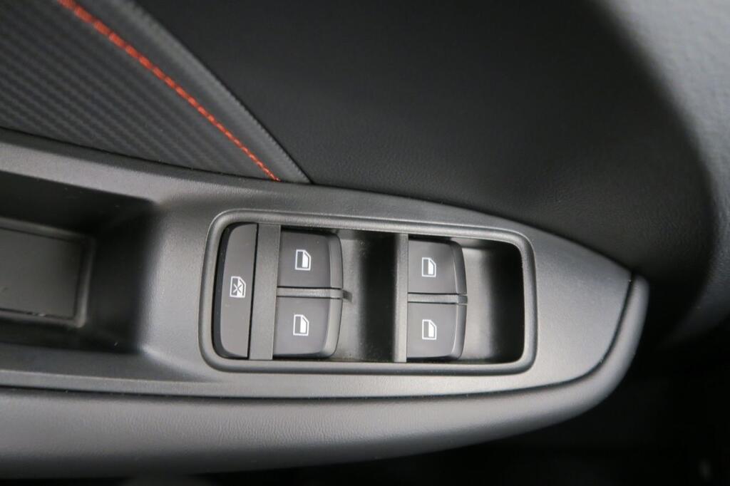 MG ZS COMFORT 1.5 106 CV 5P 8