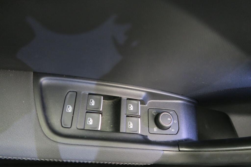 Audi A1 SPORTBACK ADRENALIN 30 1.0 TFSI 116 CV S TRONIC 5P 9