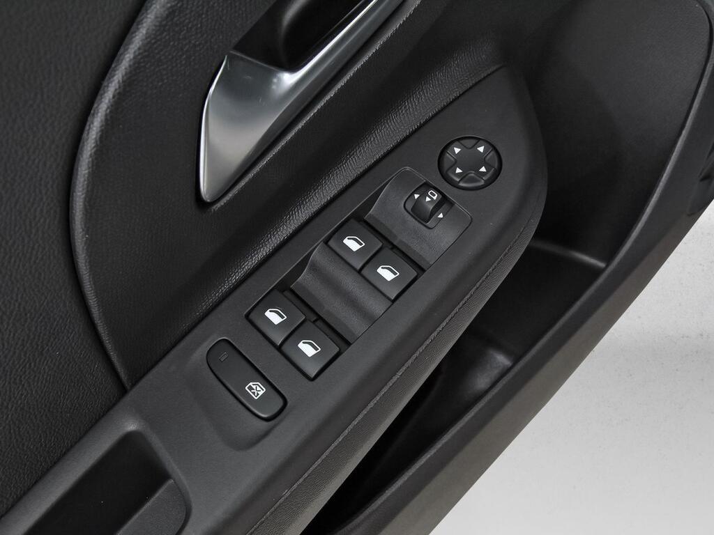 Opel Corsa 1.2T XHL 74KW GS 5P 13