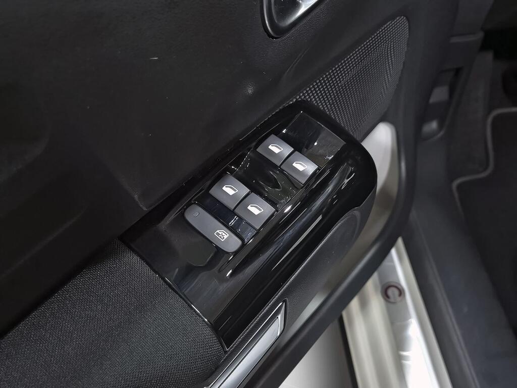 Citroën C3 PureTech 60KW (83CV) C-Series 12