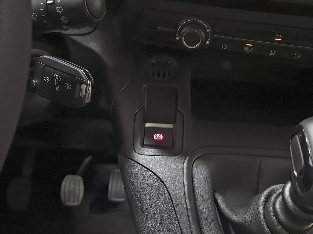 Citroën Berlingo Talla XL BlueHDi 100 S&S PLUS 28