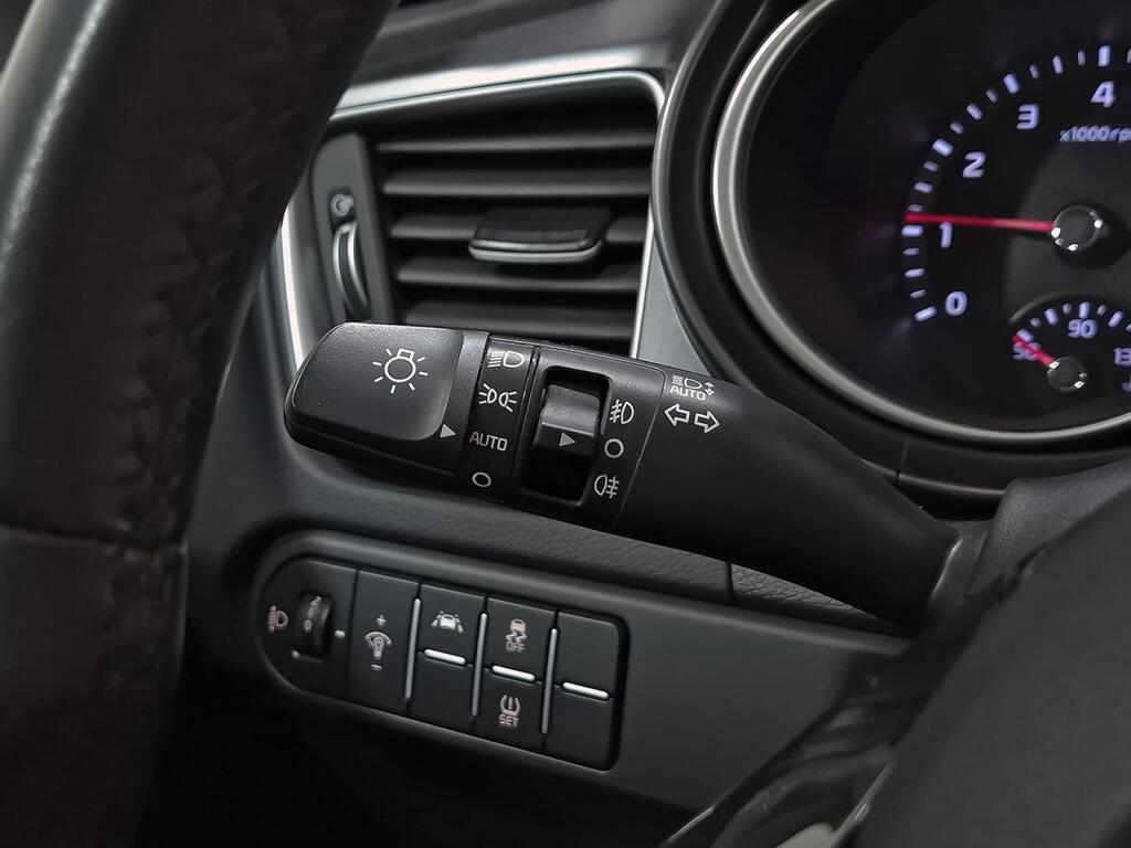 Kia XCeed 1.0 T-GDi Drive 88kW (120CV) 14