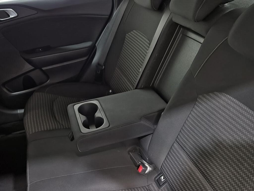 Kia XCeed 1.0 T-GDi Drive 88kW (120CV) 33