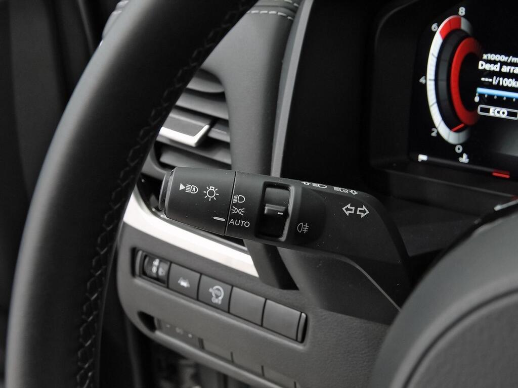 Nissan Qashqai DIG-T 116kW Xtronic N-Connecta 14