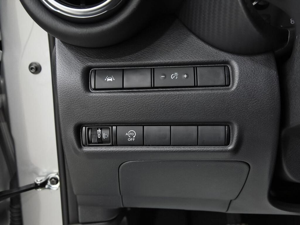 Nissan Juke DIG-T 84 kW (114 CV) 6M/T N-Connecta 13