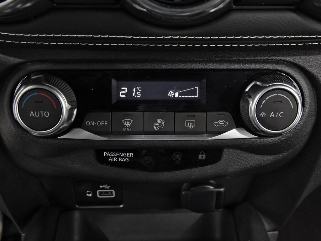 Nissan Juke DIG-T 84 kW (114 CV) 6M/T N-Connecta 27