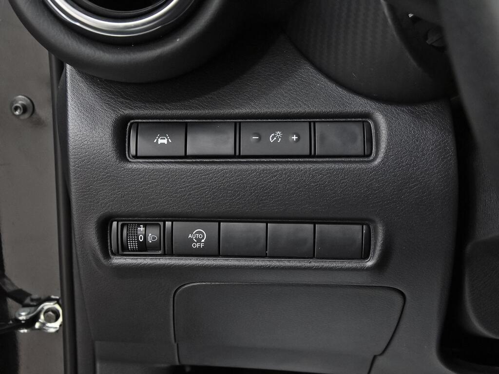 Nissan Juke DIG-T 84 kW (114 CV) 6M/T N-Connecta 13