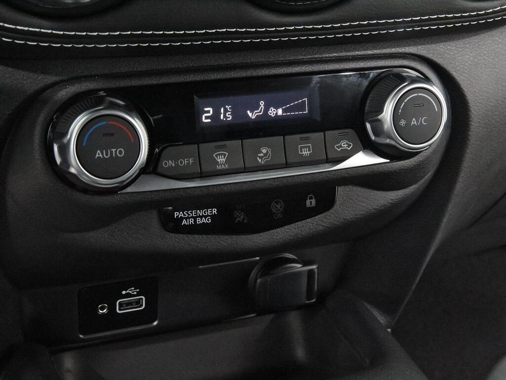 Nissan Juke DIG-T 84 kW (114 CV) 6M/T N-Connecta 28