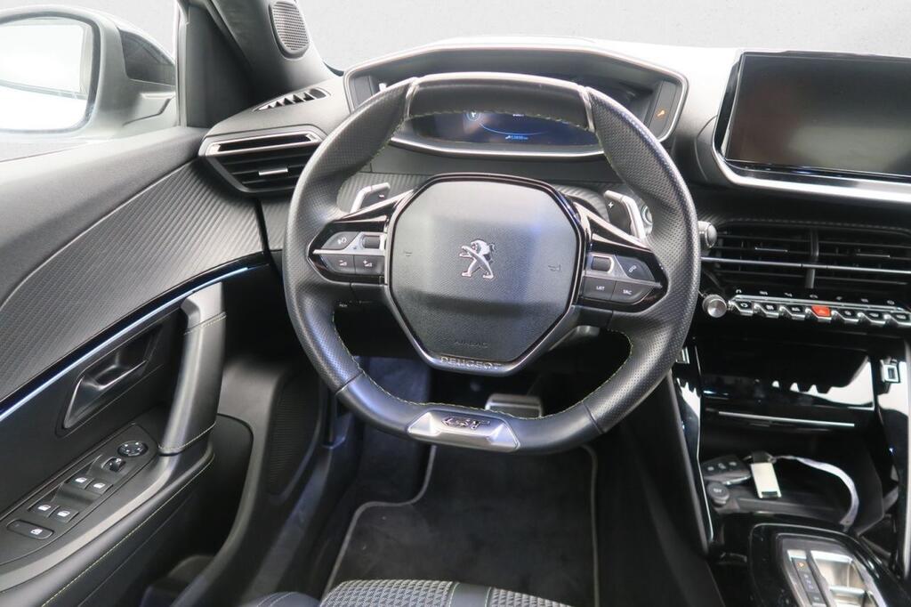 Peugeot 2008 GT 1.2 PURETECH 130CV AUTO 9