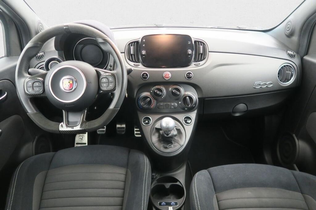Abarth 500 695C 1.4 T-JET 180 CV 2P 14