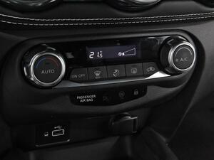 Nissan Juke DIG-T 84 kW (114 CV) 6M/T Tekna 28