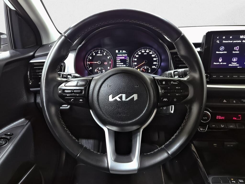 Kia Stonic 1.0 T-GDi 74kW (100CV) MHEV iMT Drive 18