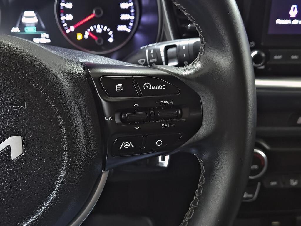 Kia Stonic 1.0 T-GDi 74kW (100CV) MHEV iMT Drive 17