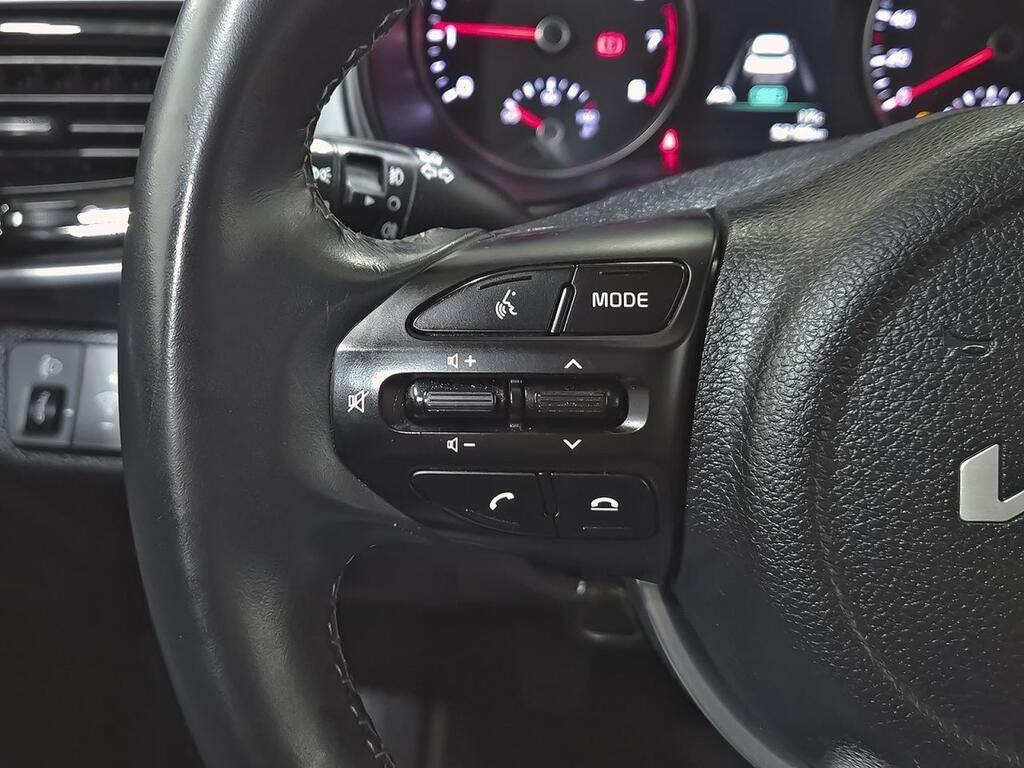 Kia Stonic 1.0 T-GDi 74kW (100CV) MHEV iMT Drive 16