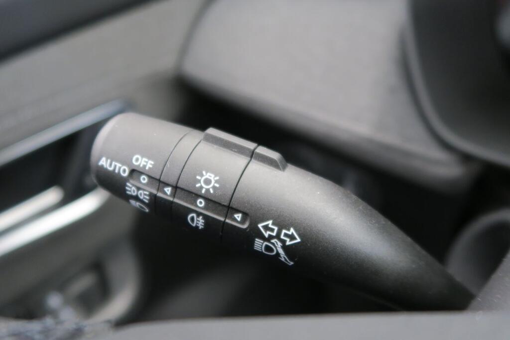 MG ZS COMFORT 1.5 HYBRID+ 197 CV 5P 15