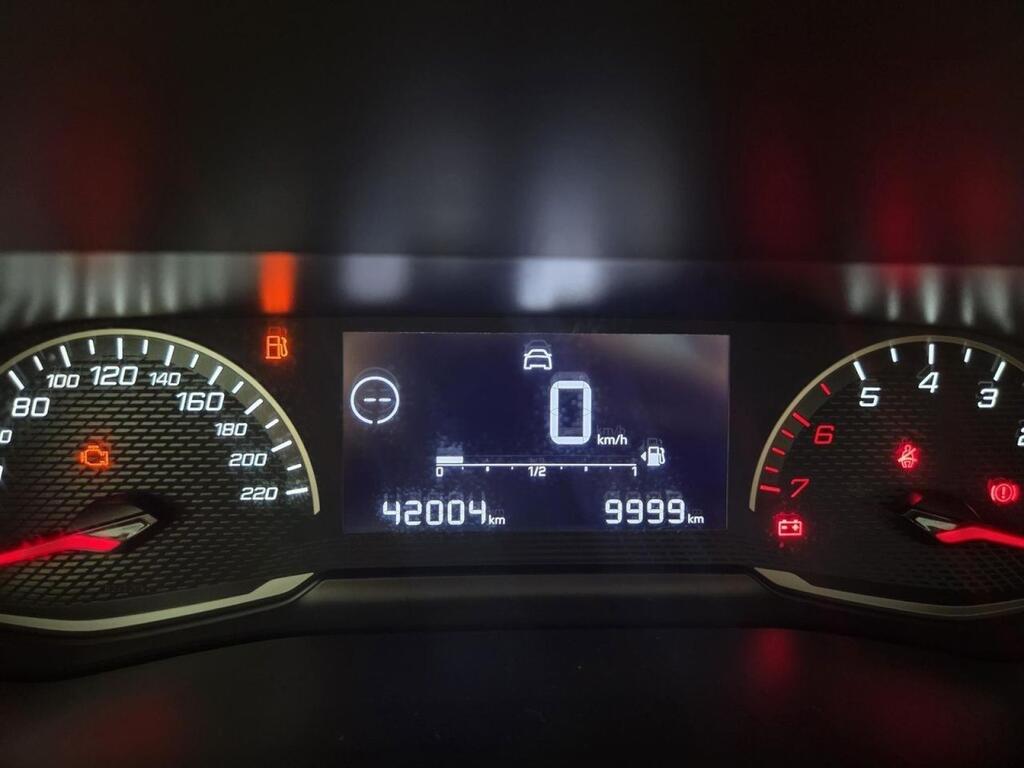 Peugeot 208 LIKE 1.2 PURETECH 75CV S&S 5 VEL MAN 5P 12