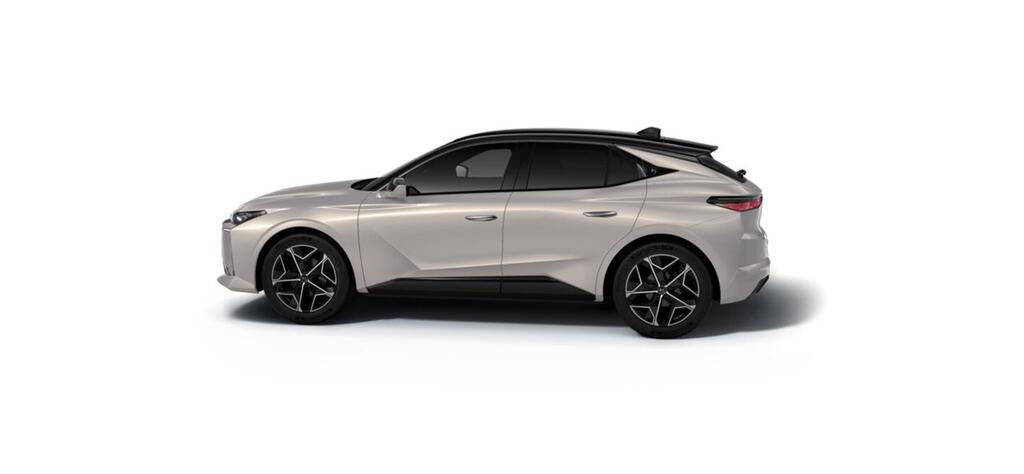 DS Nº4 Hybrid 145 Étoile Alcantara@