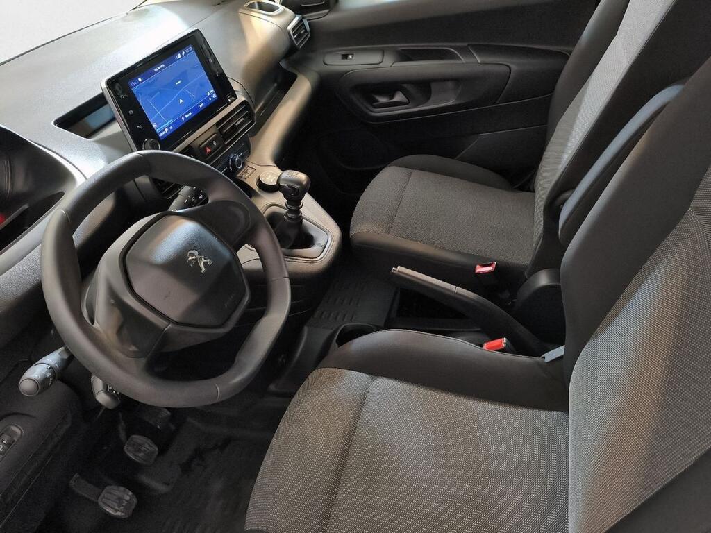 Peugeot Partner *PARTNER DANGEL 1.5 BLUEHDI 130 4WD STANDARD DC 4P 21