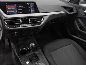 BMW Serie 1 118i 11