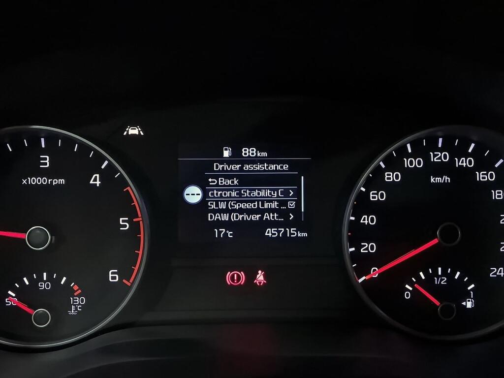 Kia Sportage 1.6 MHEV Black Edition 100kW (136CV) 4x2 24