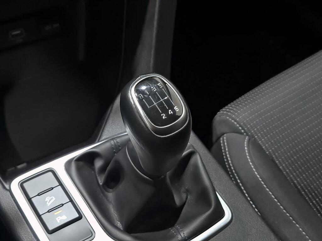 Kia Sportage 1.6 MHEV Black Edition 100kW (136CV) 4x2 28