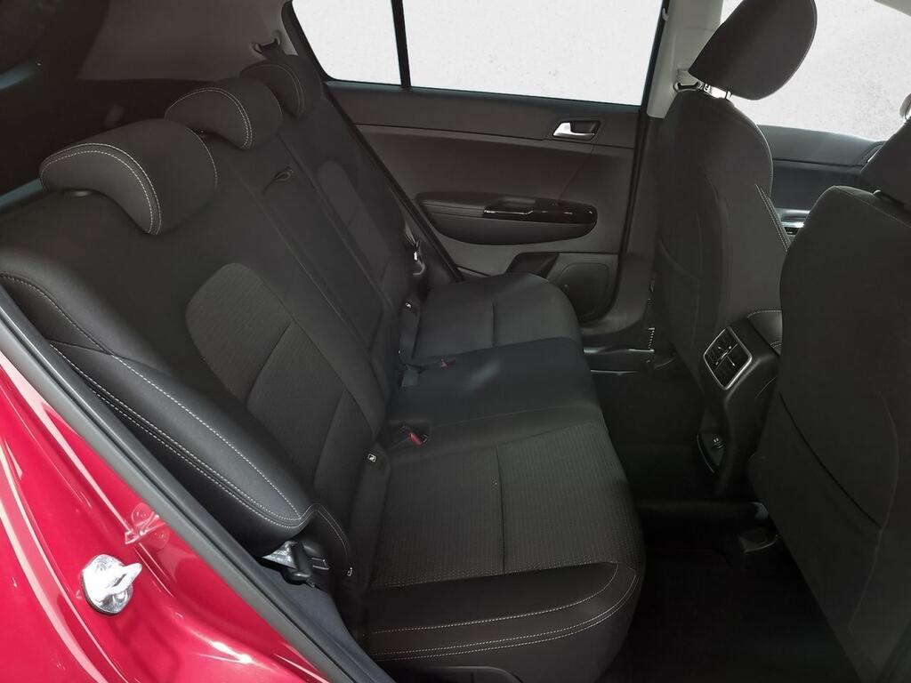 Kia Sportage 1.6 MHEV Black Edition 100kW (136CV) 4x2 8