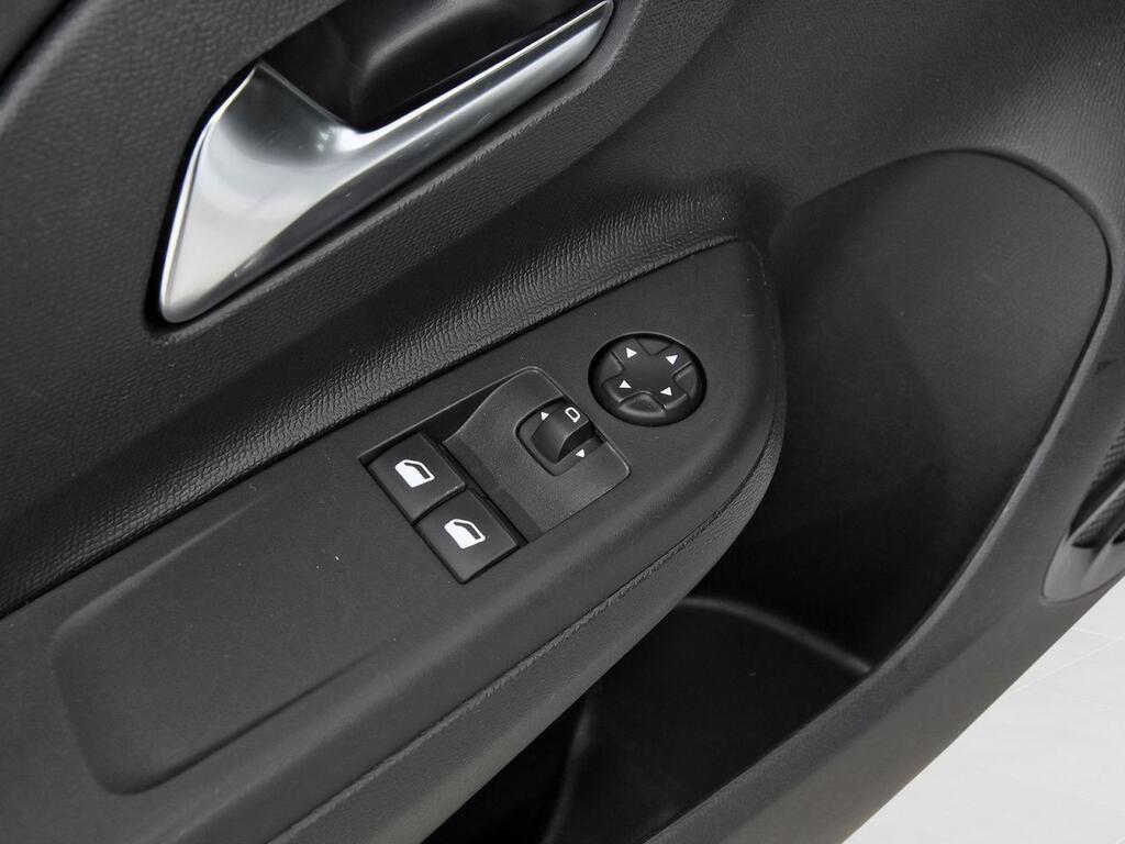 Opel Corsa 1.5D DT 74kW (100CV) Edition 13