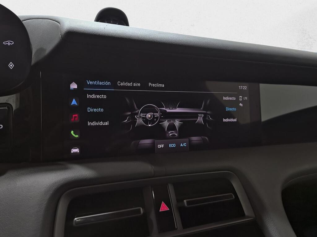 Porsche Taycan 4S Cross Turismo 28